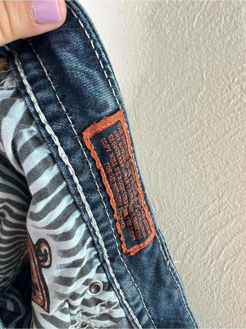 Rock and Revival Ebba Easy Crop size 32 Distressed Blue Jeans - Picture 13 of 16